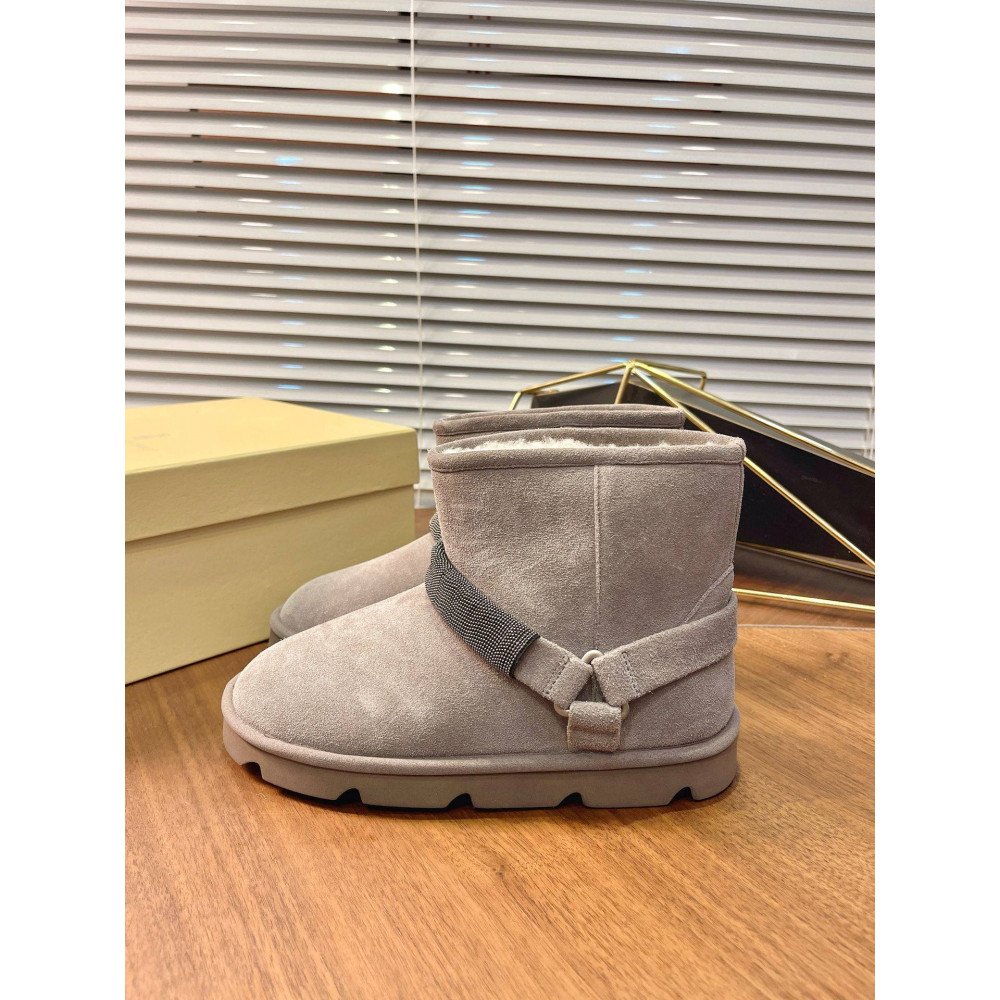 Snow boots Snow boots