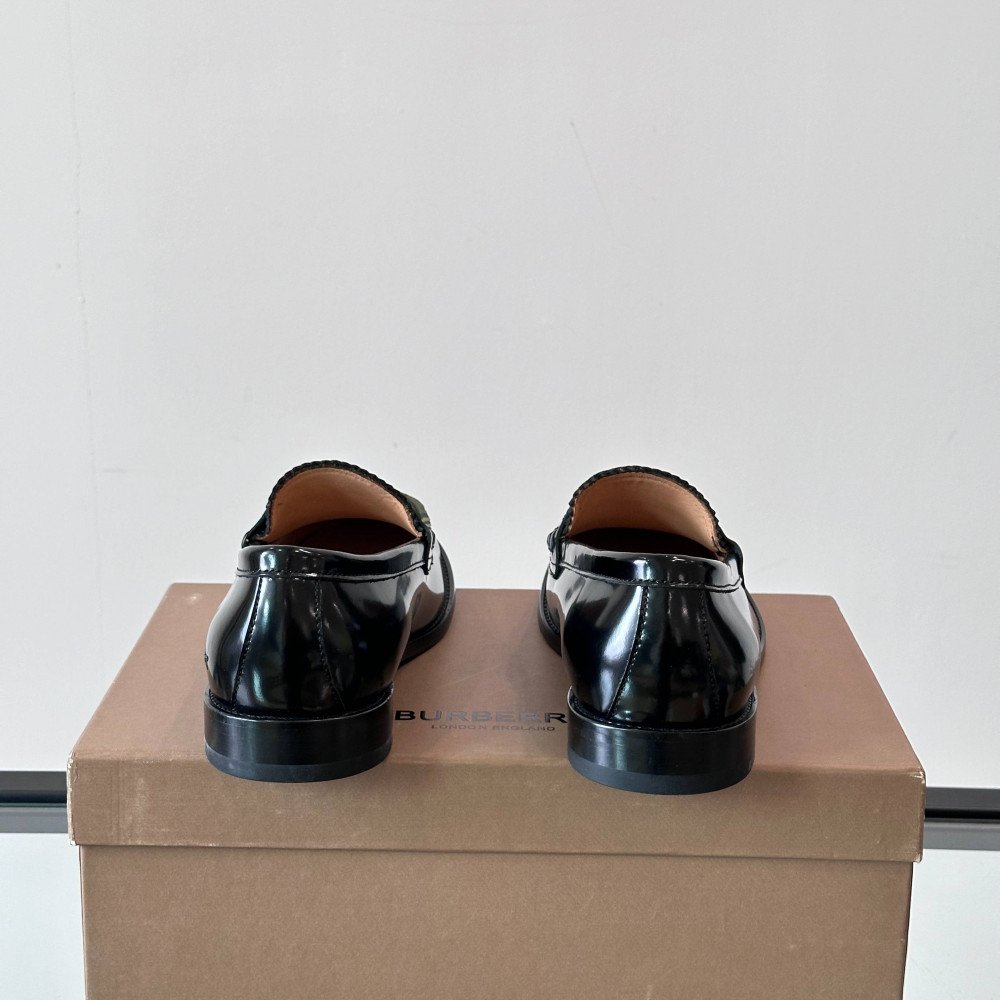 Burberry Sneakers