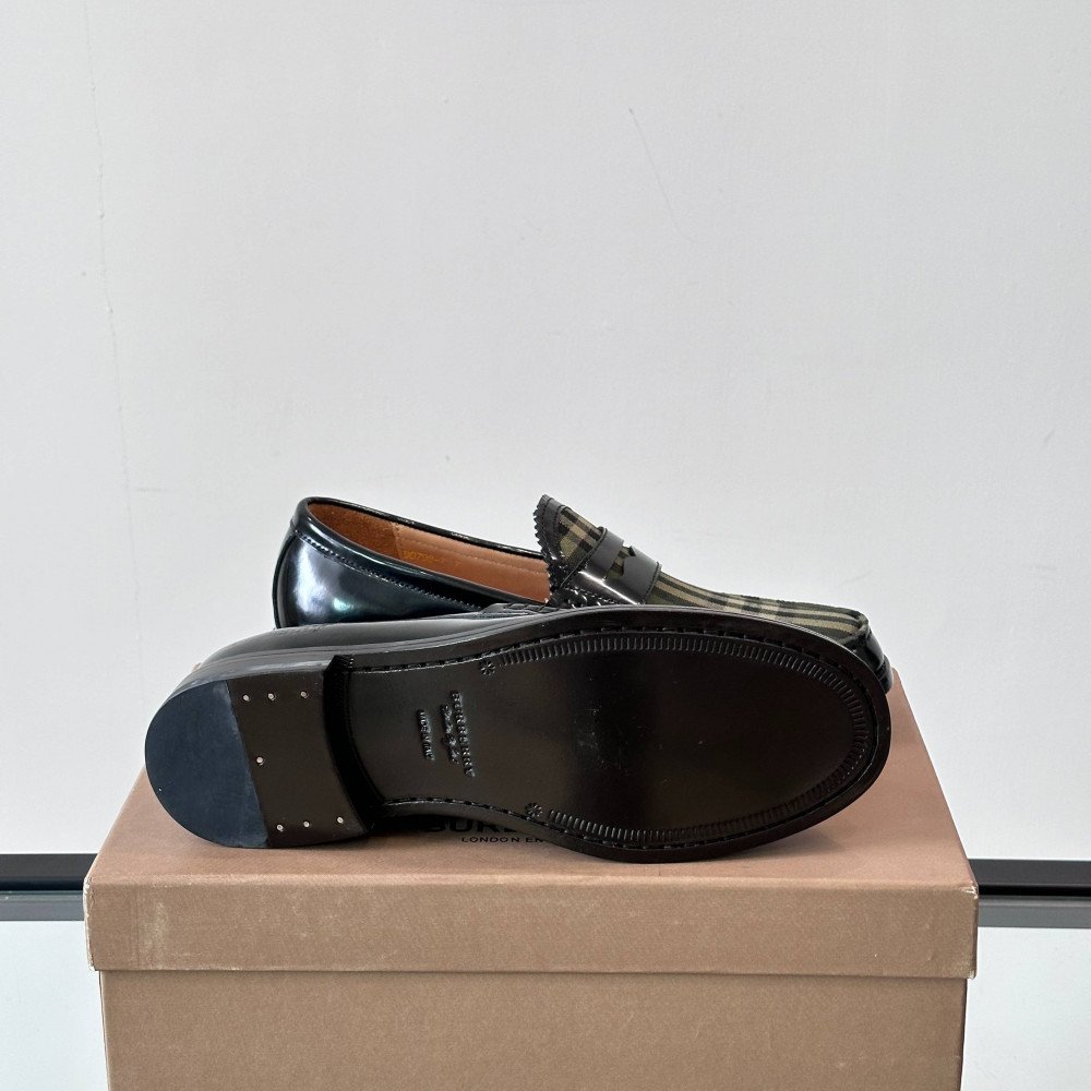 Burberry Sneakers
