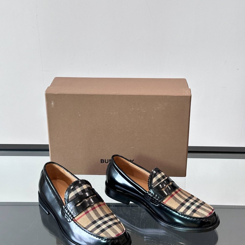 Burberry Sneakers Burberry Sneakers