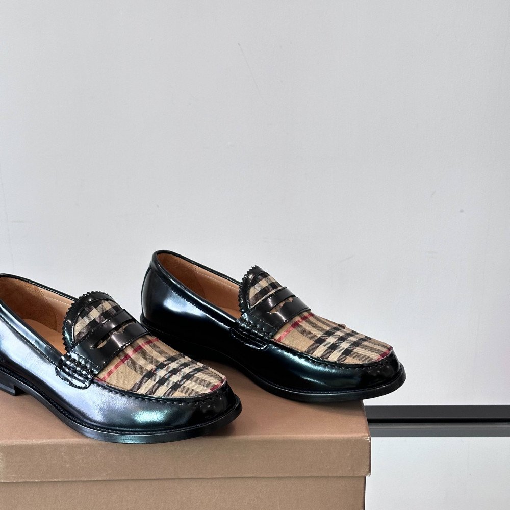 Burberry Sneakers Burberry Sneakers