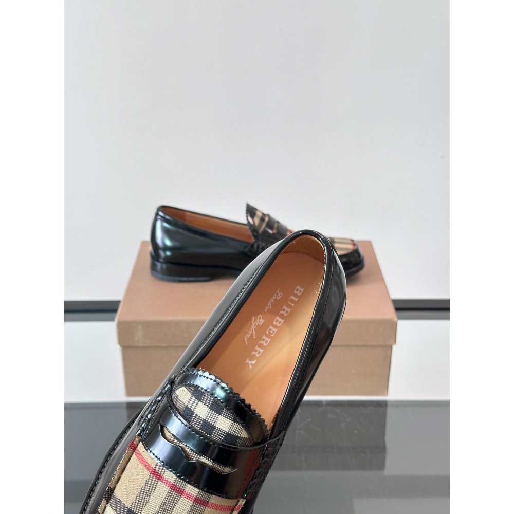 Burberry Sneakers Burberry Sneakers
