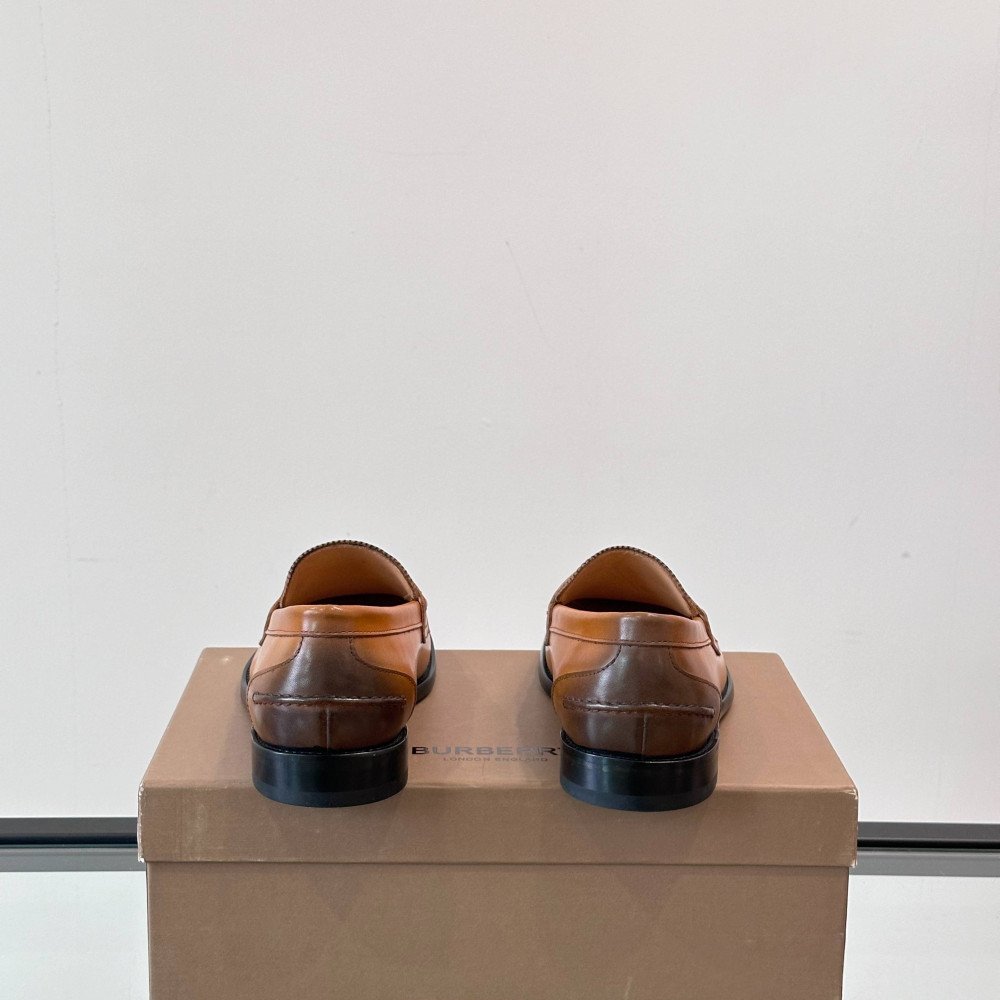 Burberry Sneakers