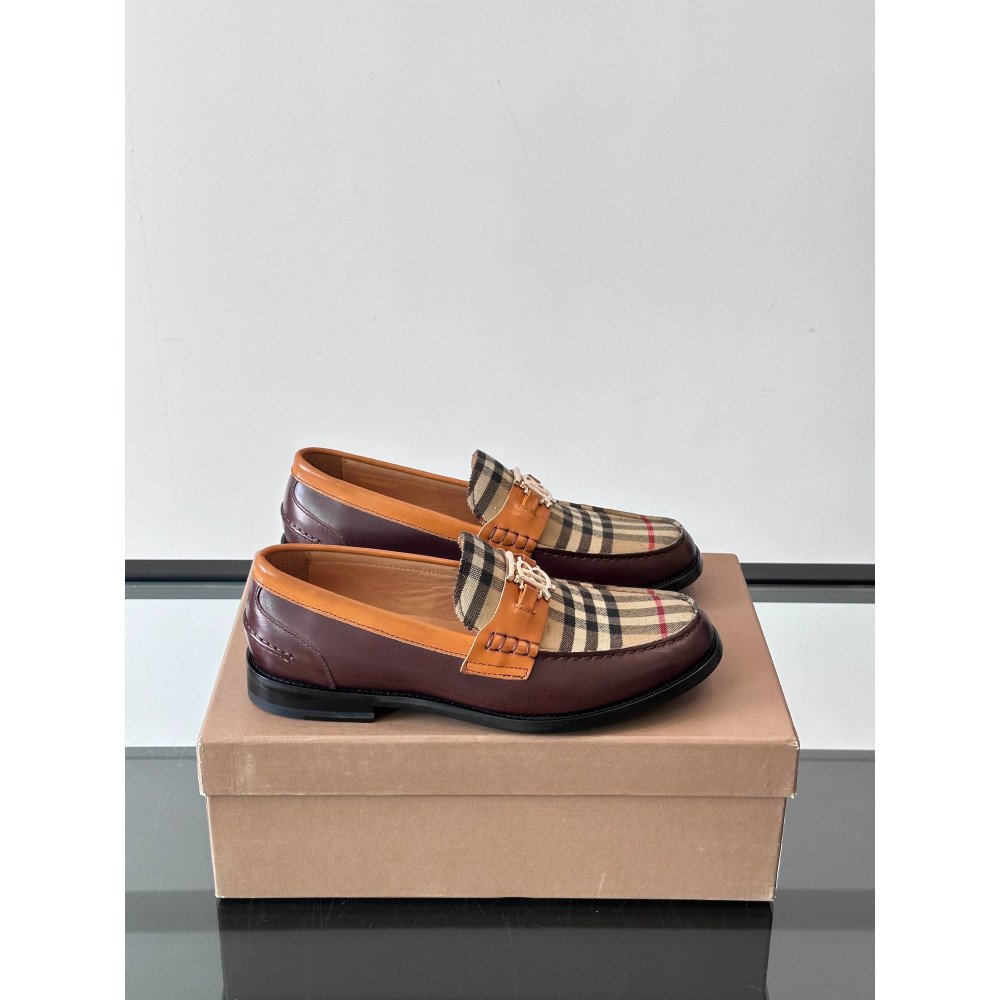 Burberry Sneakers