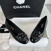 Ballet shoes