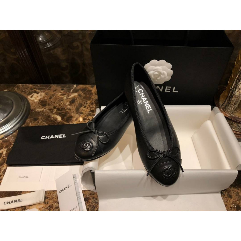 Ballet shoes