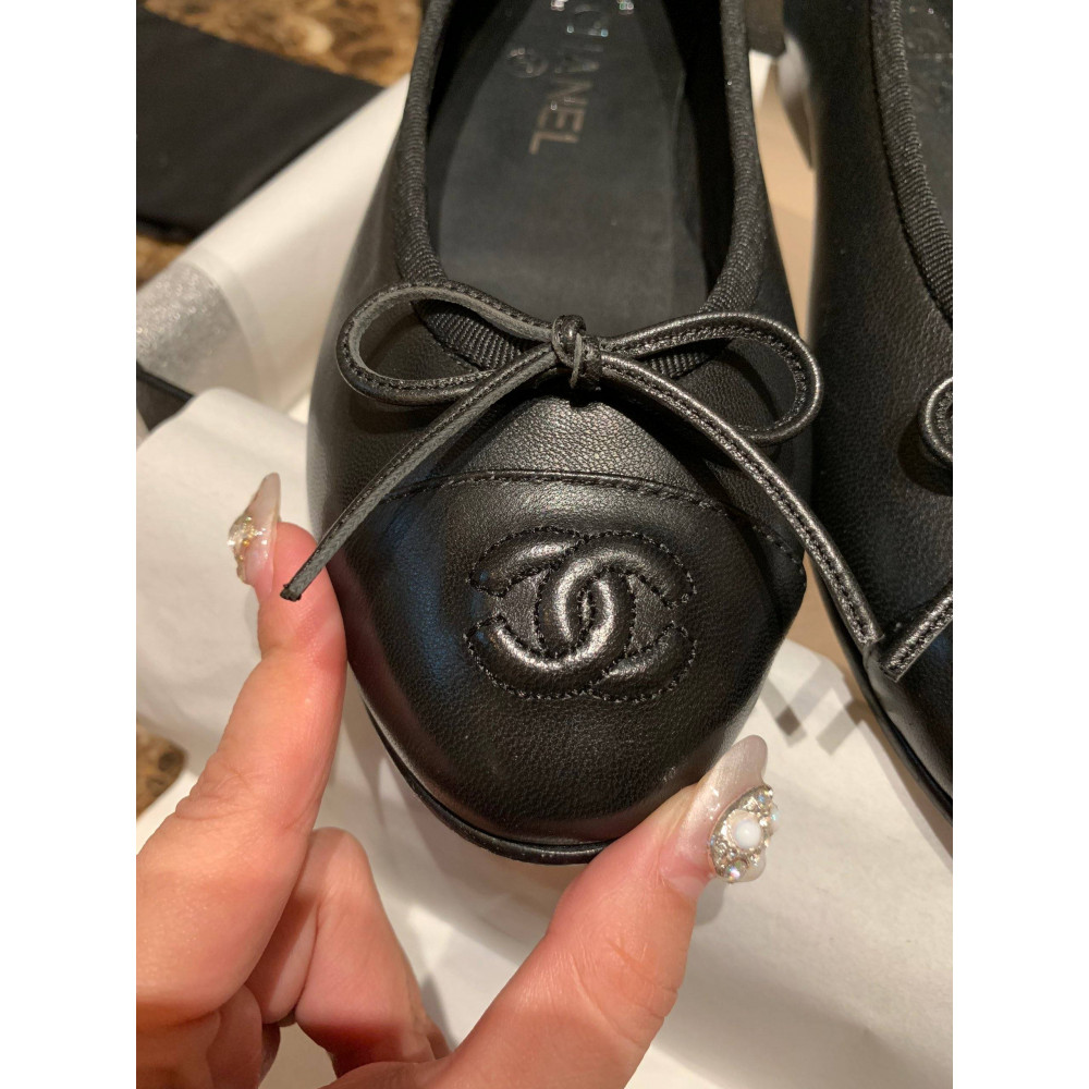 Ballet shoes