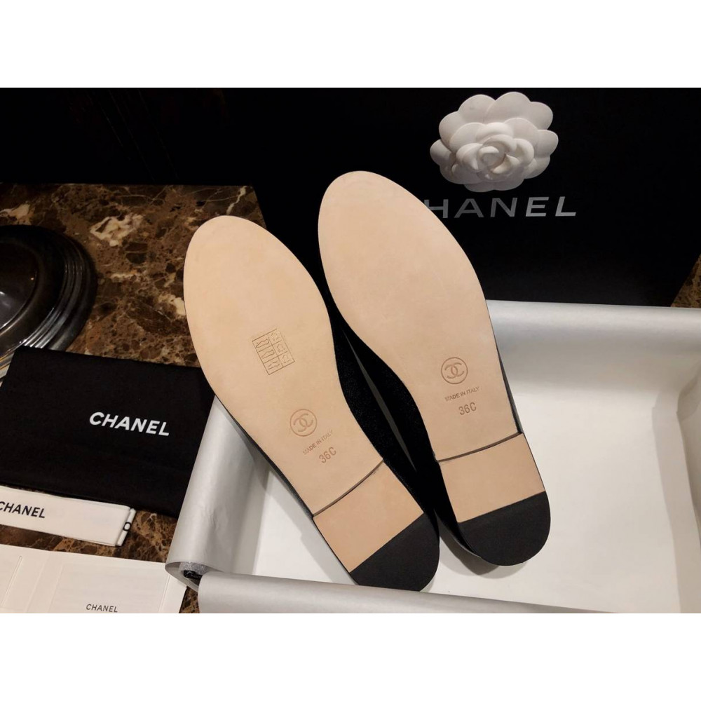 Ballet shoes