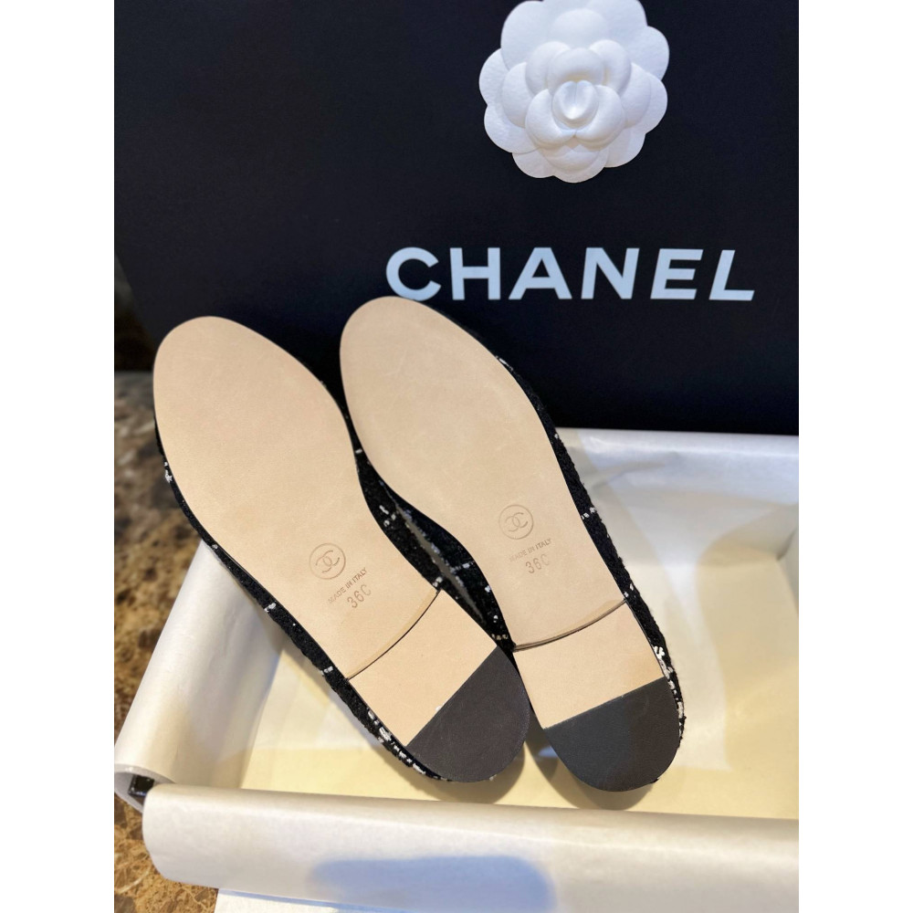 Ballet shoes
