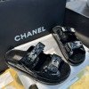 Beach shoes