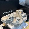 Beach shoes