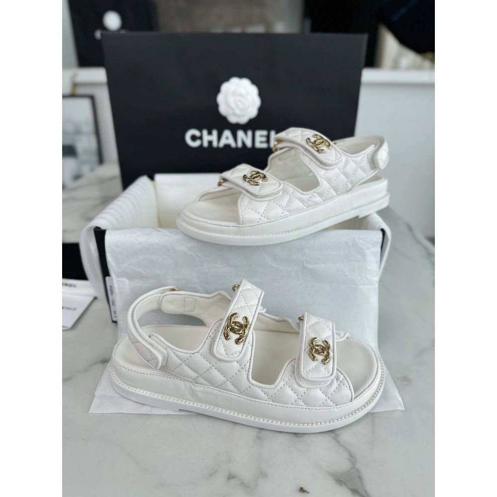 Beach shoes