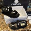 Beach shoes