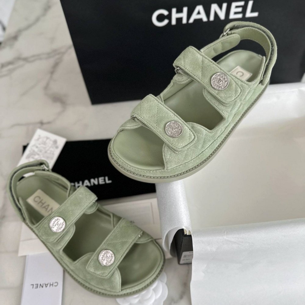 Beach shoes