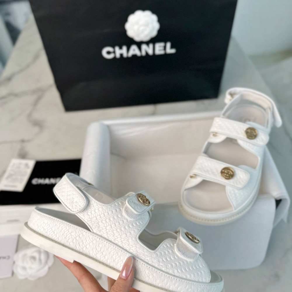Beach shoes