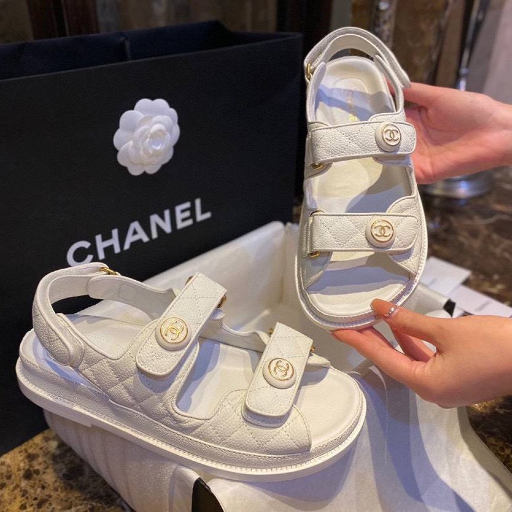 Beach shoes