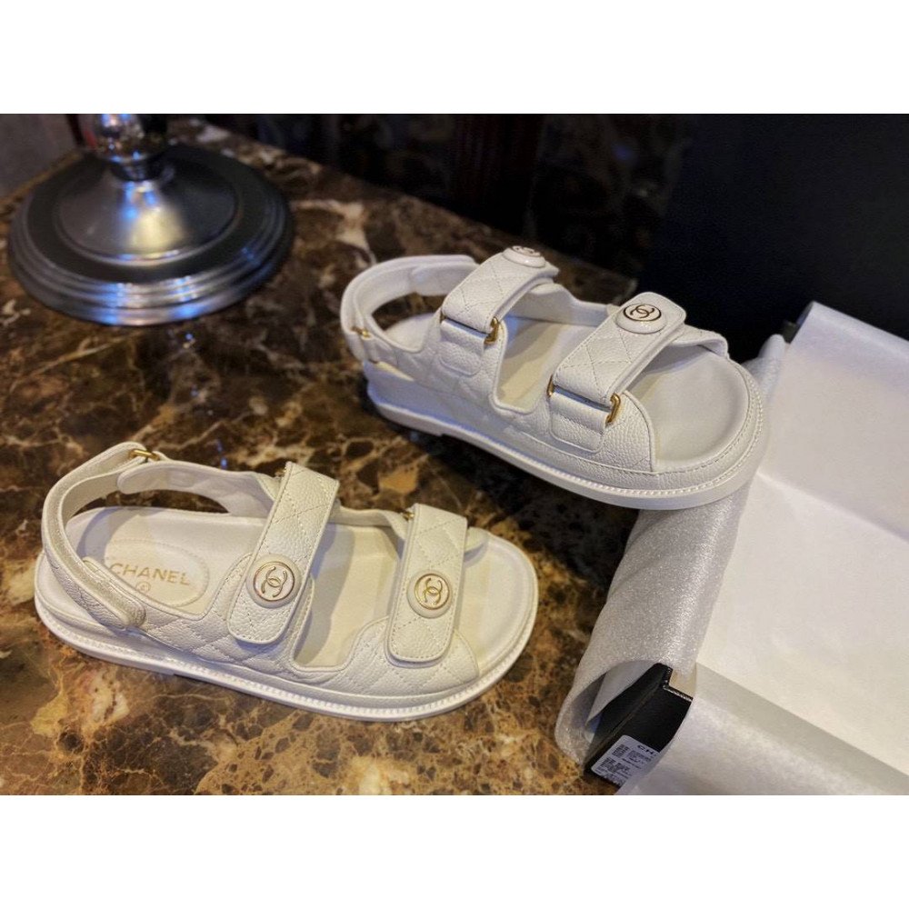 Beach shoes