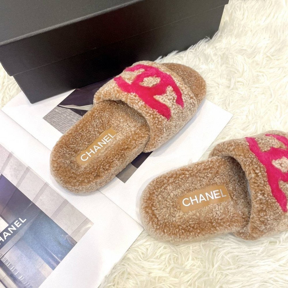 Furry slippers Furry slippers