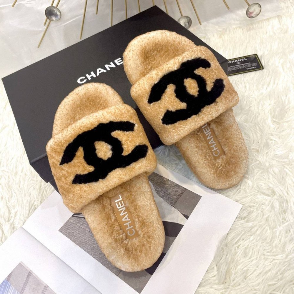 Furry slippers Furry slippers