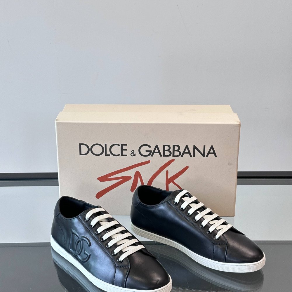 DG White sneakers DG White sneakers