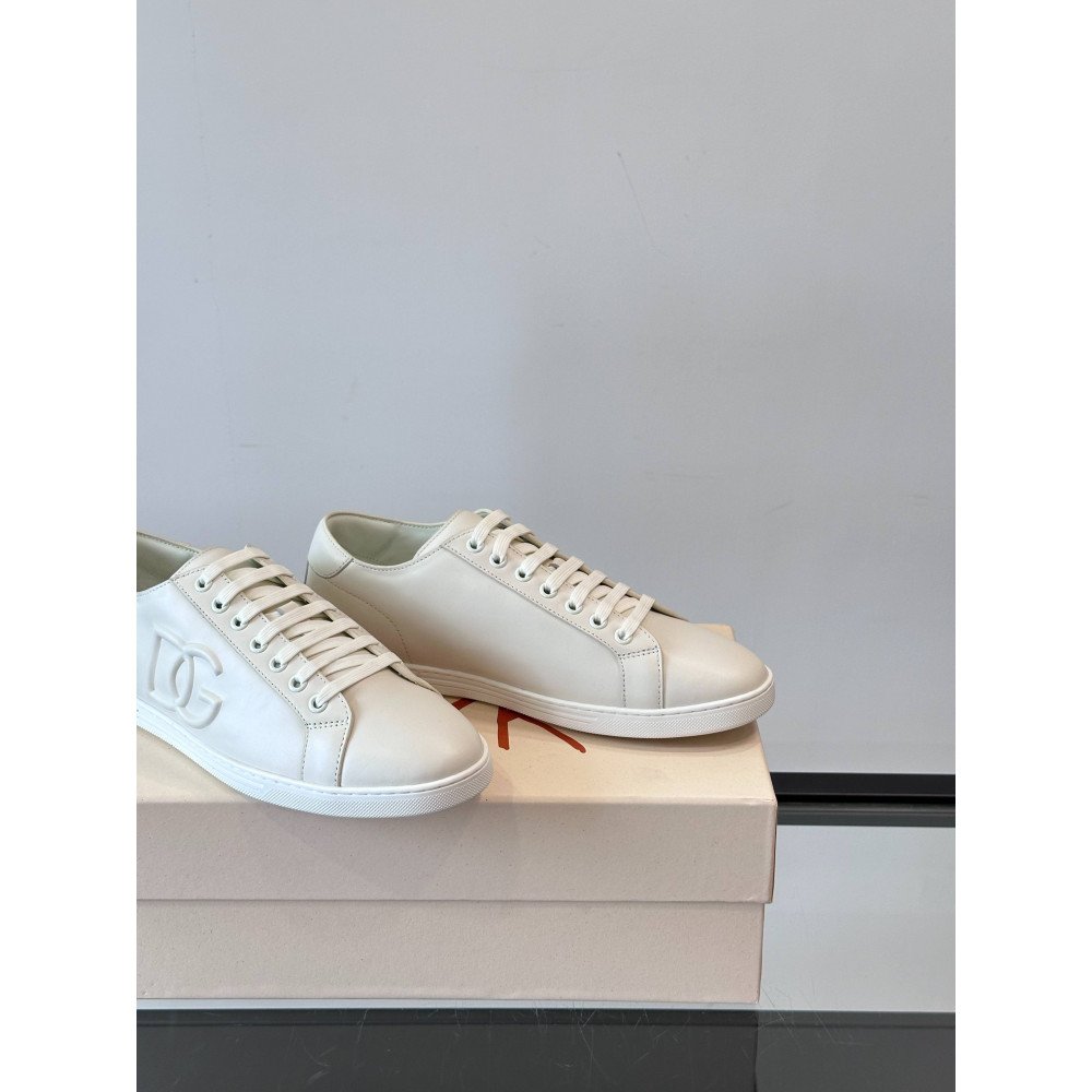 DG White sneakers