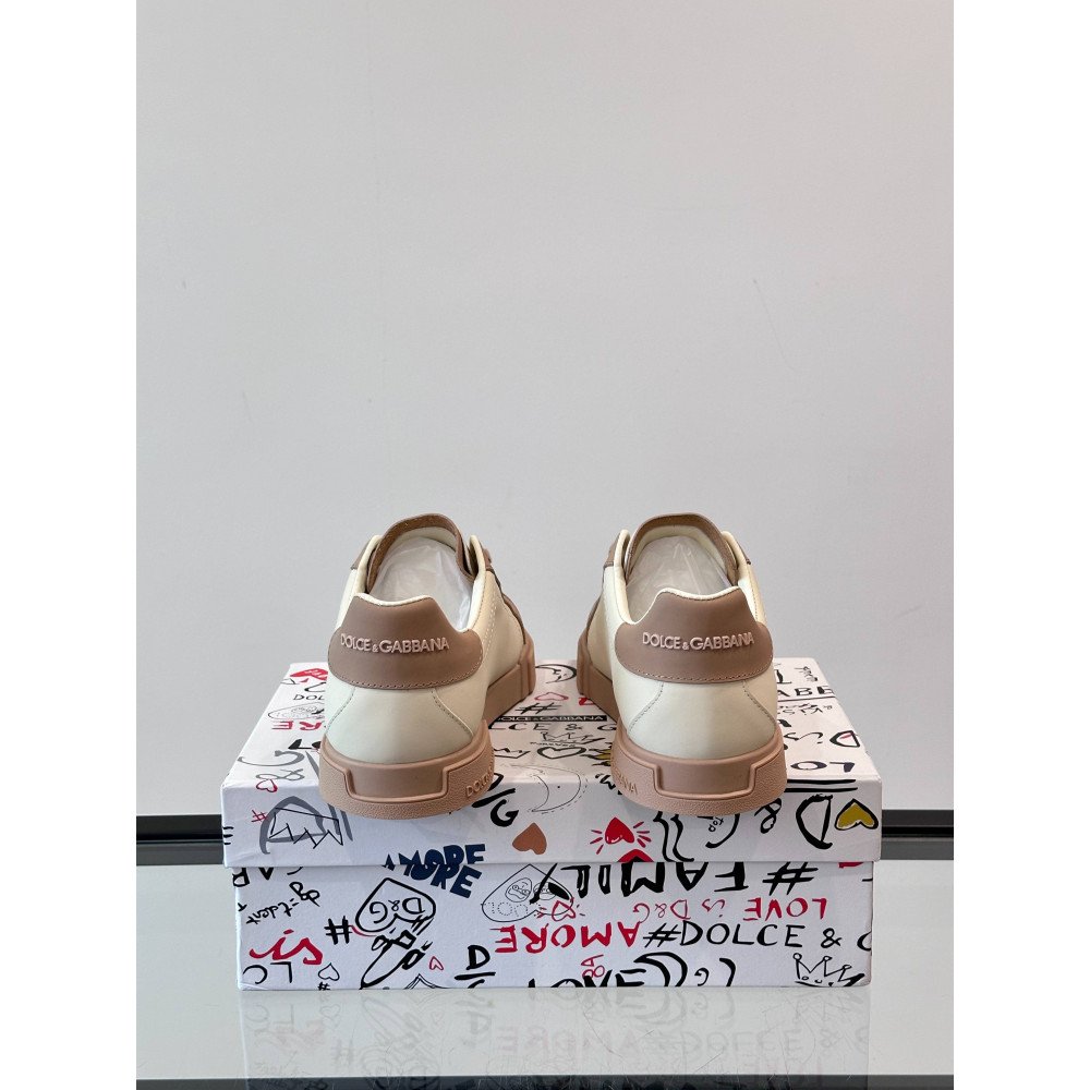 DG White sneakers