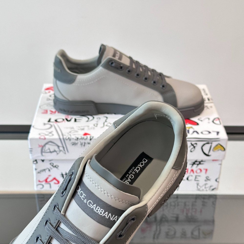 DG White sneakers DG White sneakers