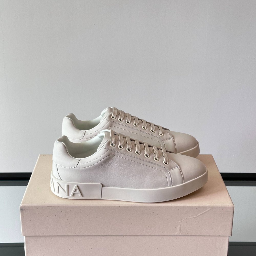 DG White sneakers
