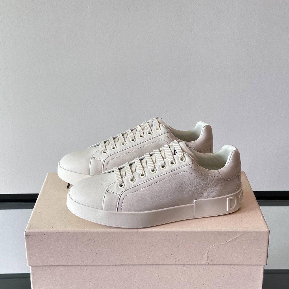 DG White sneakers DG White sneakers