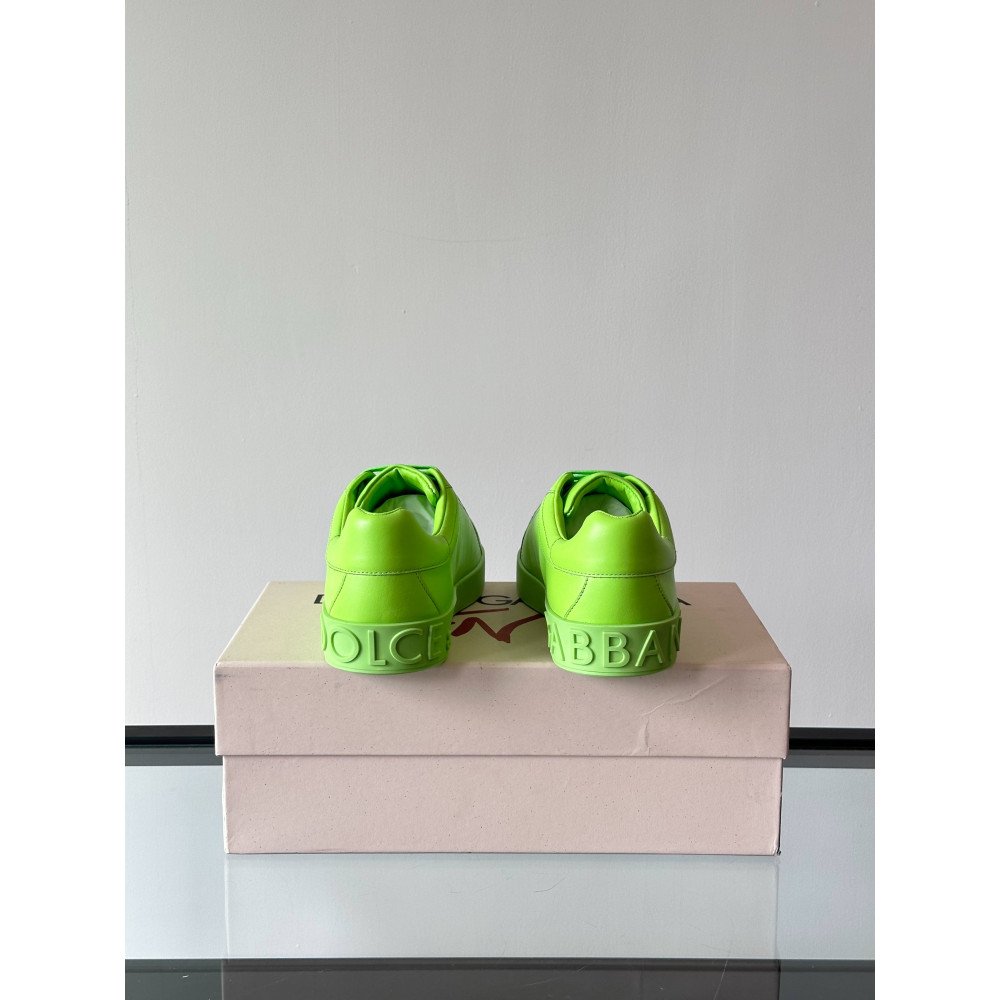 DG White sneakers