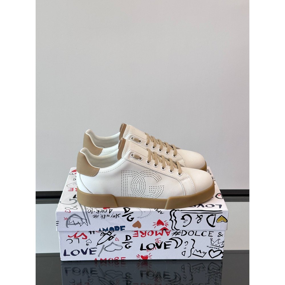 DG White sneakers DG White sneakers
