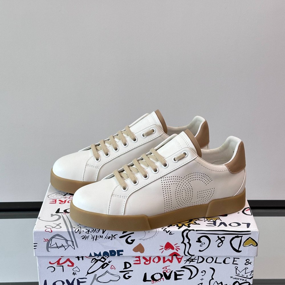 DG White sneakers DG White sneakers