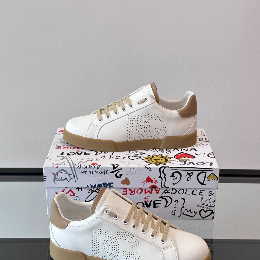 DG White sneakers DG White sneakers