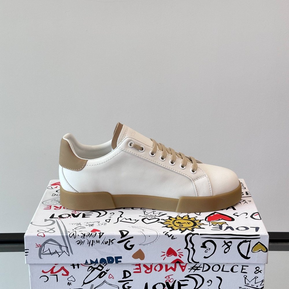 DG White sneakers DG White sneakers