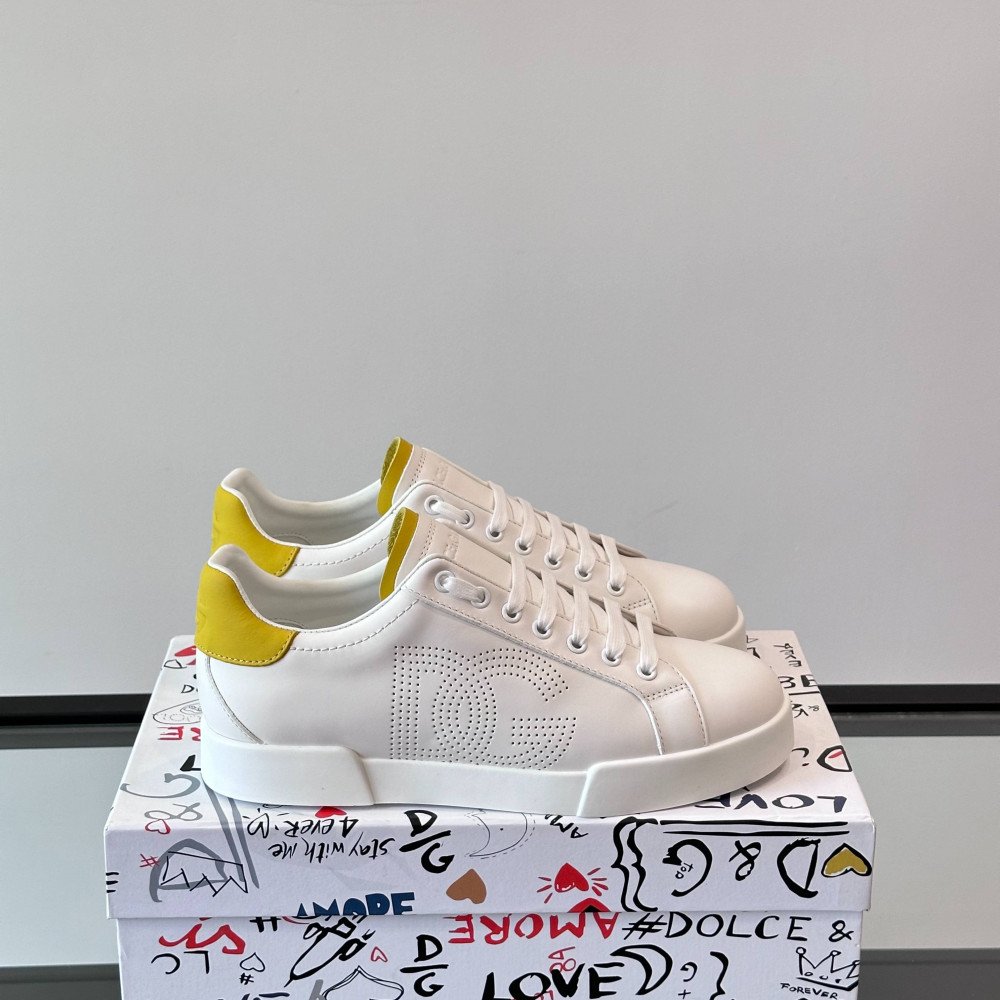 DG White sneakers