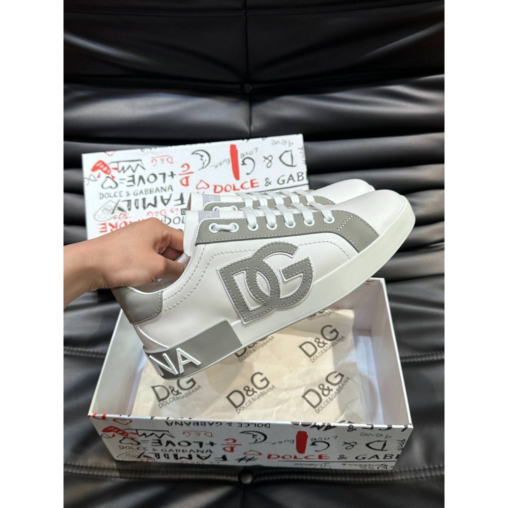 DG White sneakers