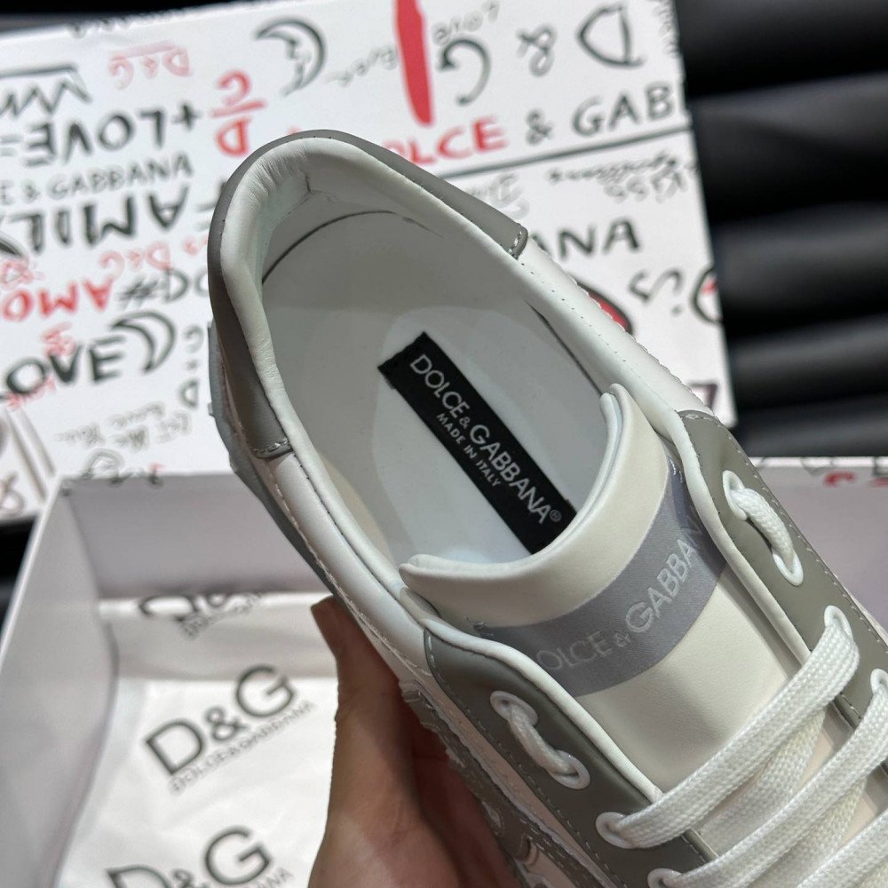 DG White sneakers
