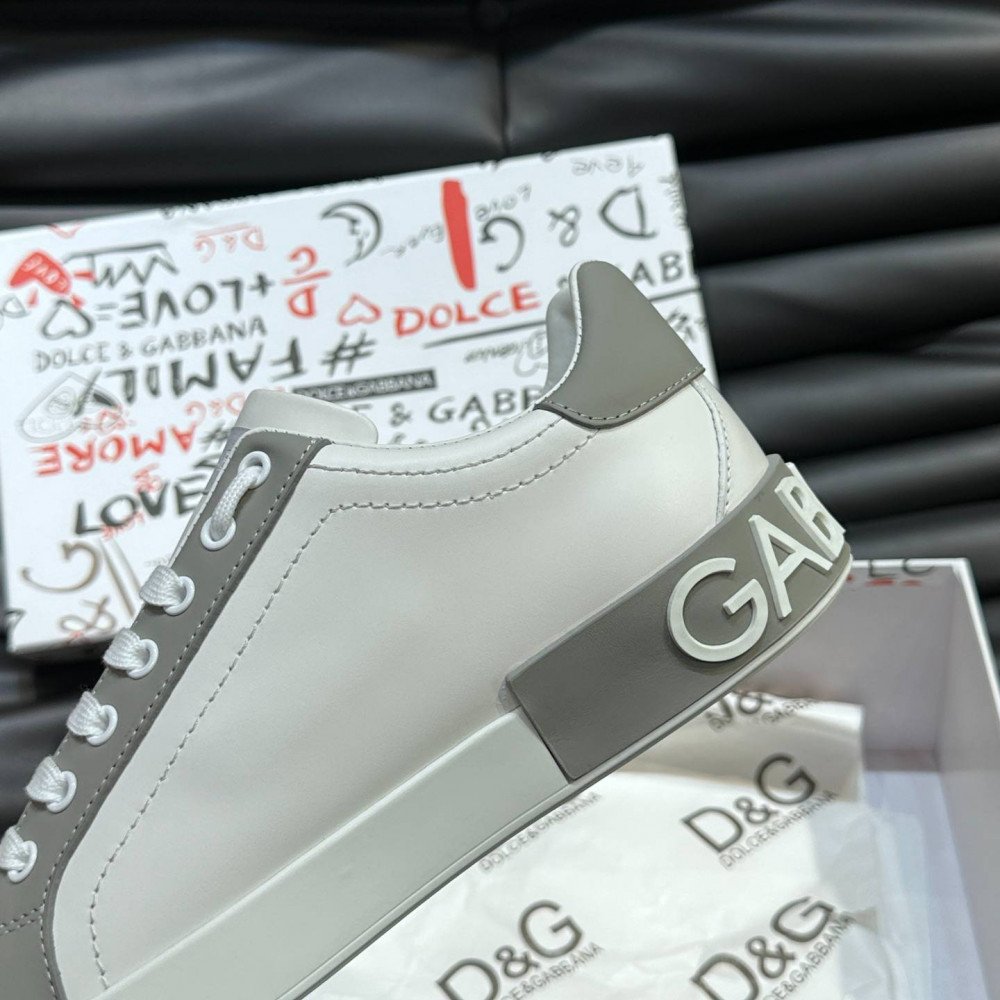 DG White sneakers