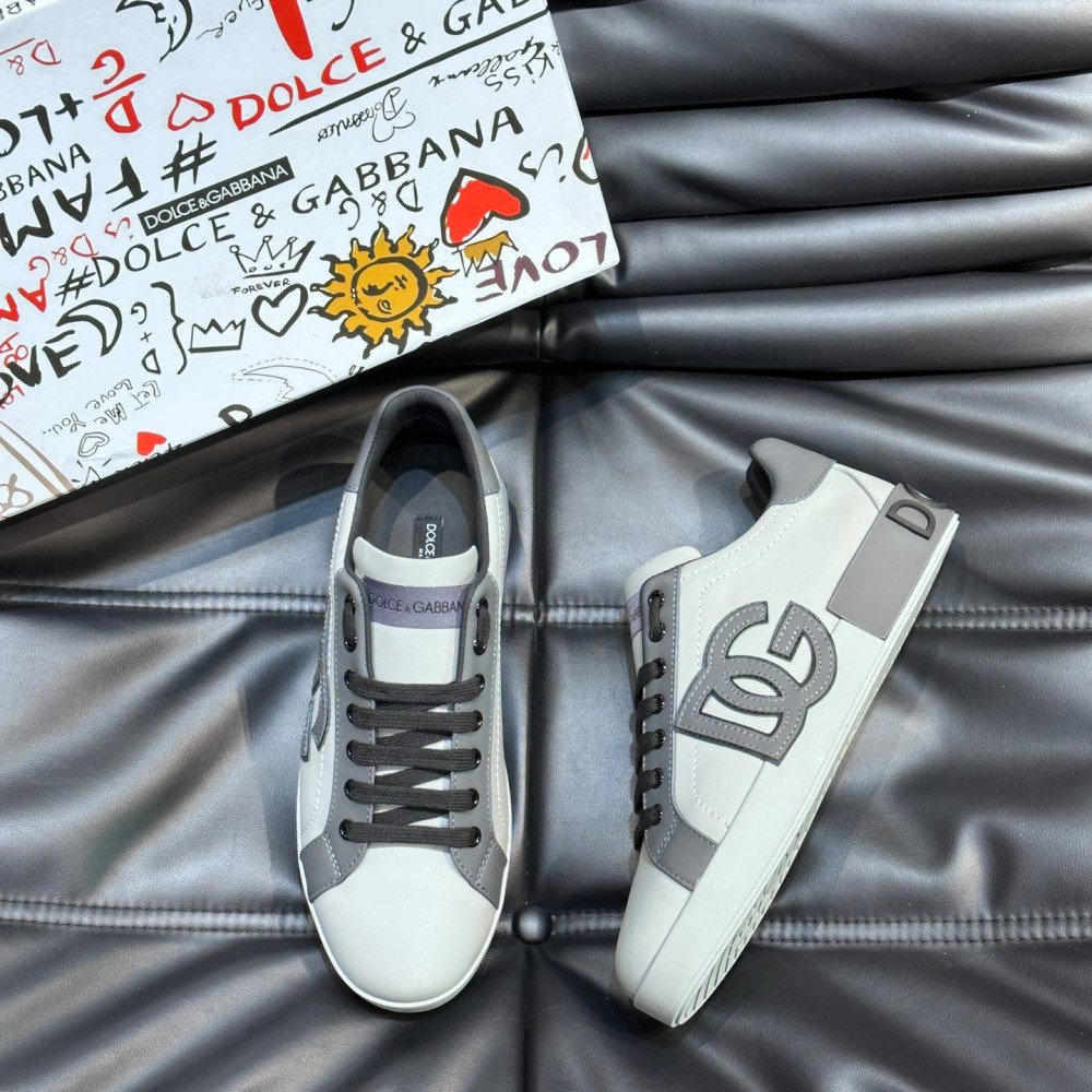 DG White sneakers