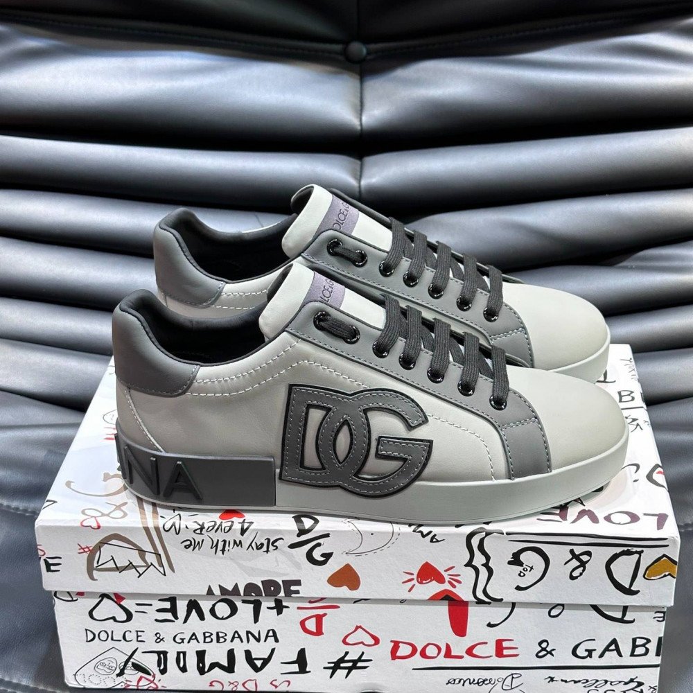 DG White sneakers