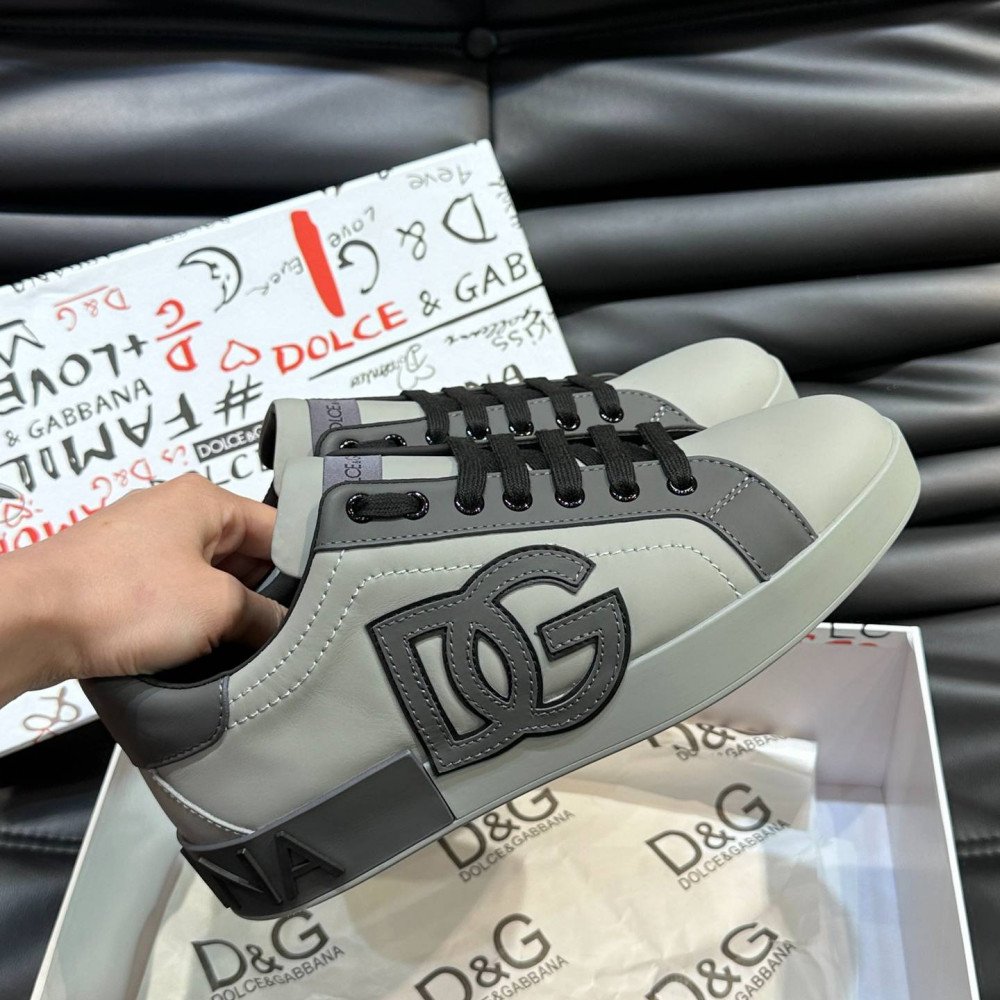 DG White sneakers