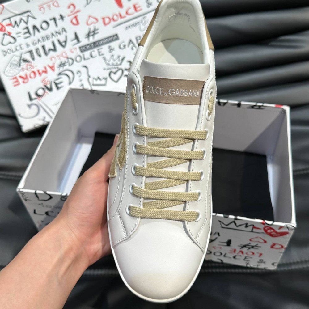DG White sneakers