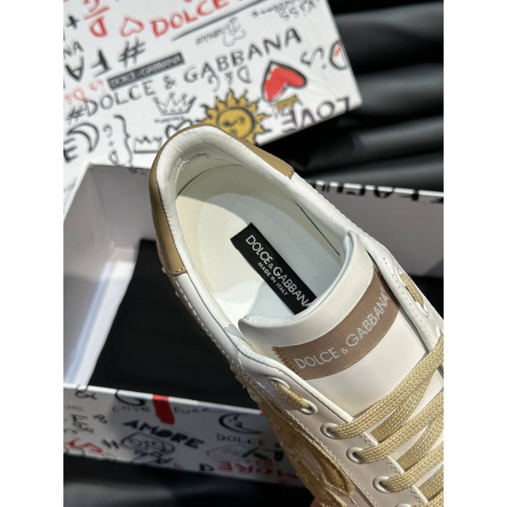 DG White sneakers