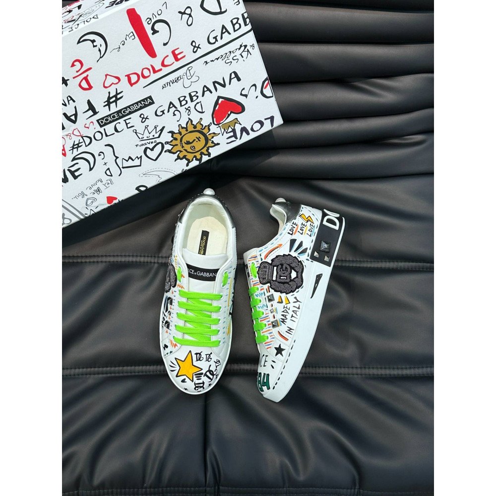 DG White sneakers
