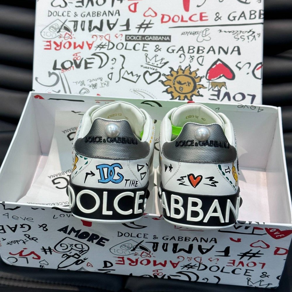DG White sneakers