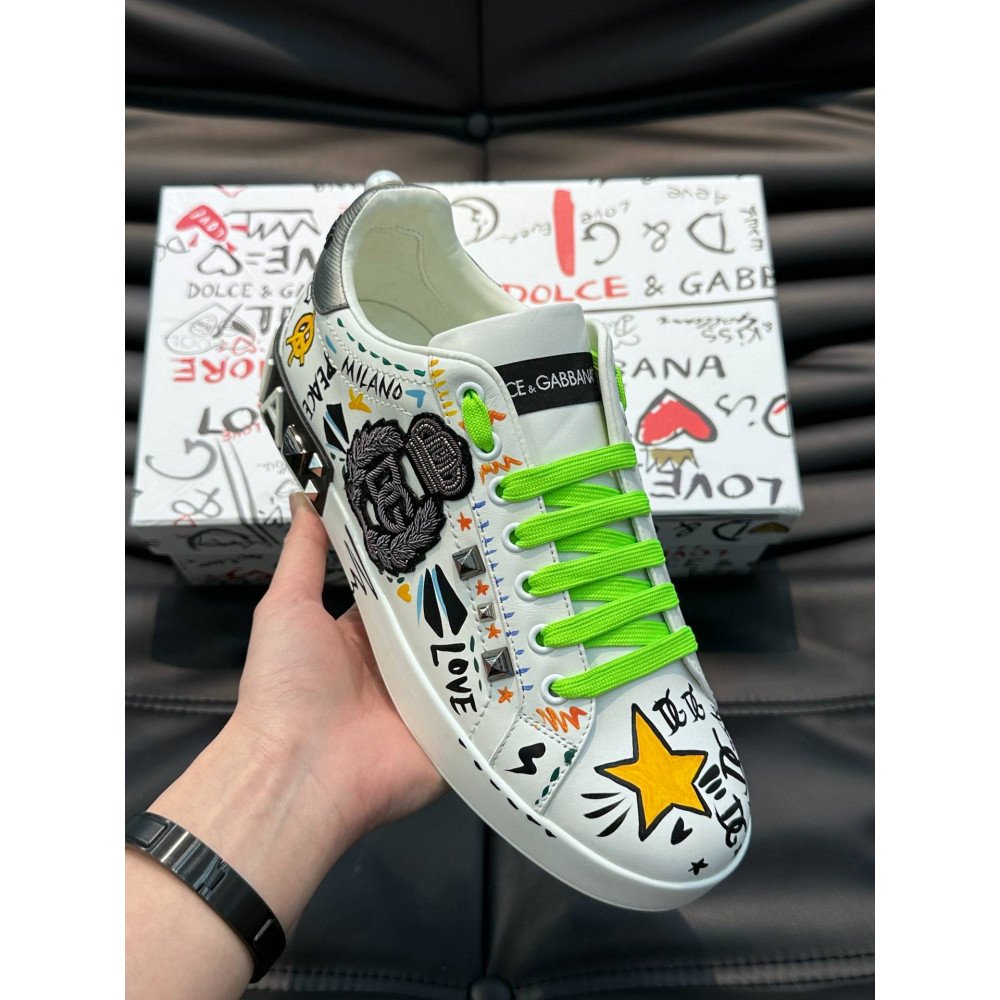DG White sneakers