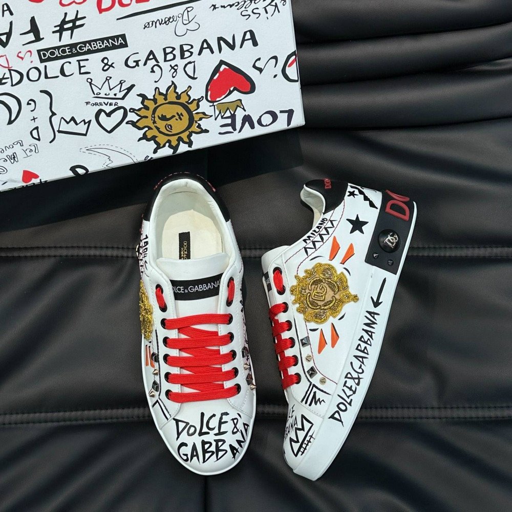 DG White sneakers