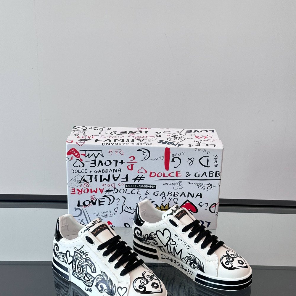 DG White sneakers