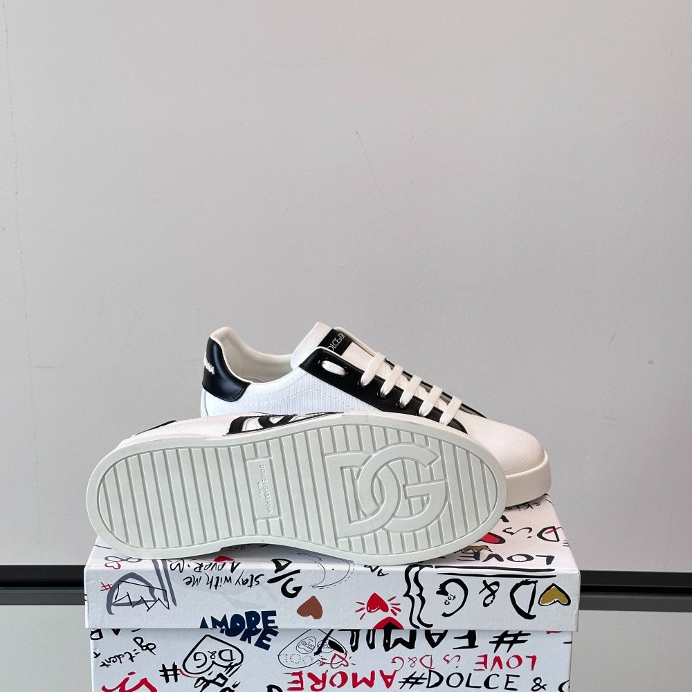 DG White sneakers
