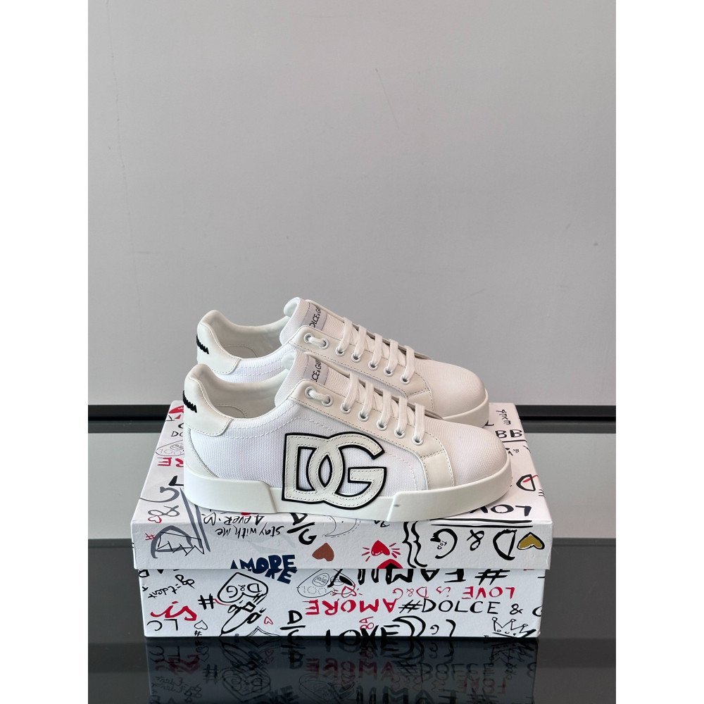 DG White sneakers